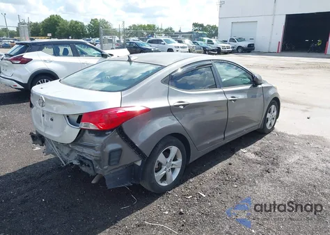 2013 Hyundai Elantra Gls z USA, uszkodzony, nr VIN 5NPDH4AE3DH399653